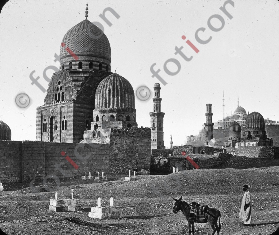 Mamelucken Gräber in Kairo | Mameluk tombs in Cairo - Foto foticon-simon-008-015-sw.jpg | foticon.de - Bilddatenbank für Motive aus Geschichte und Kultur